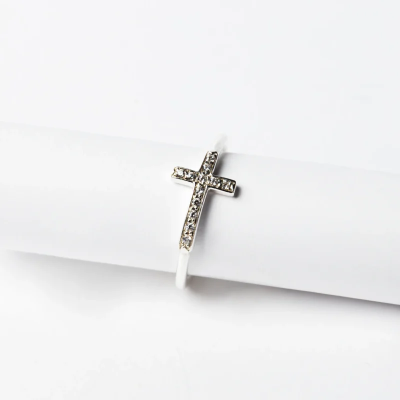 Men's ring with a crystal zirconia cross