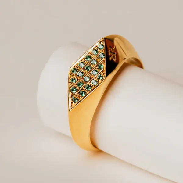 silver diamond ring set with emerald zirconias and gold-plated silver for men_ Men's Emerald Rhombus Ring 925 Silver