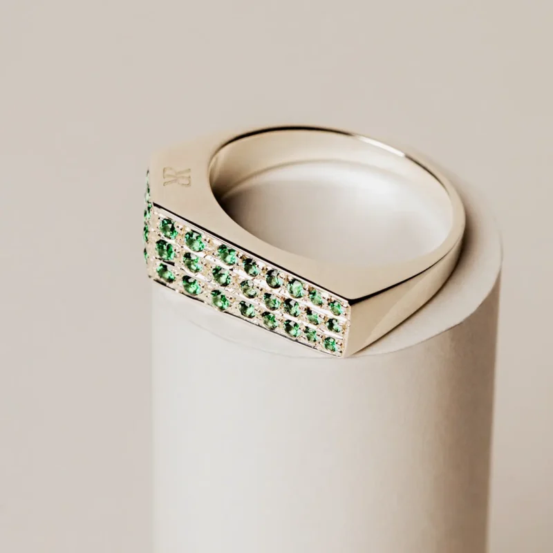 Men's 925 Silver Emerald Half-Face Ring