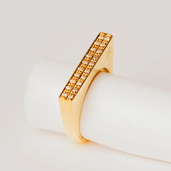 straight silver ring set with silver crystal zirconias for men Men's Straight Crystal Ring 925 Silver