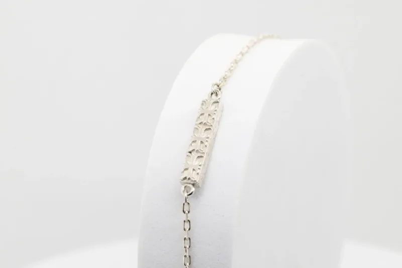 pulseira para homem em prata com relevo